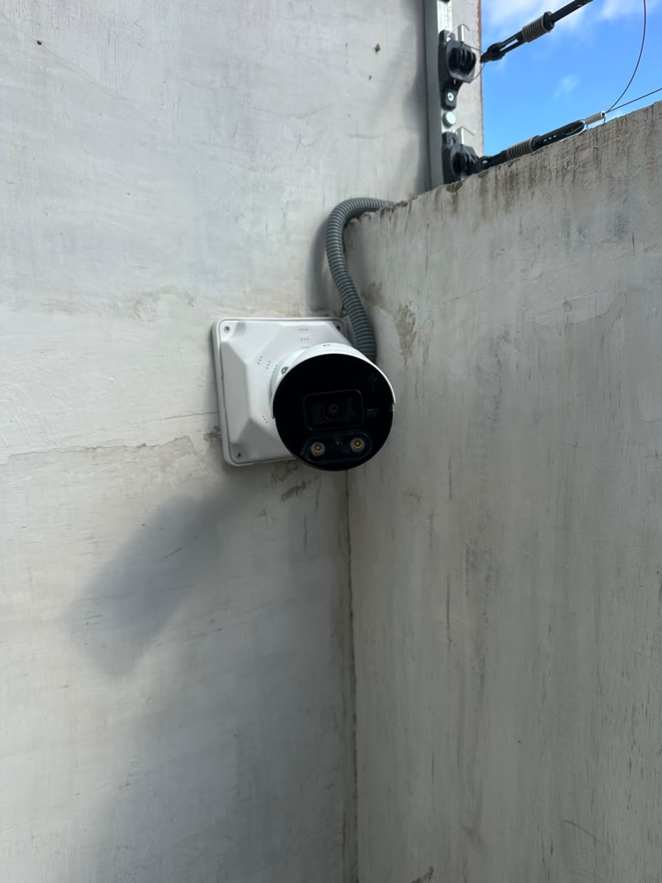 installation vidéo surveillance d'une résidence a abidjan — photo 1